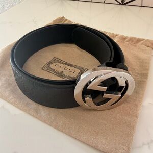 Gucci Black Belt with Silver Buckle